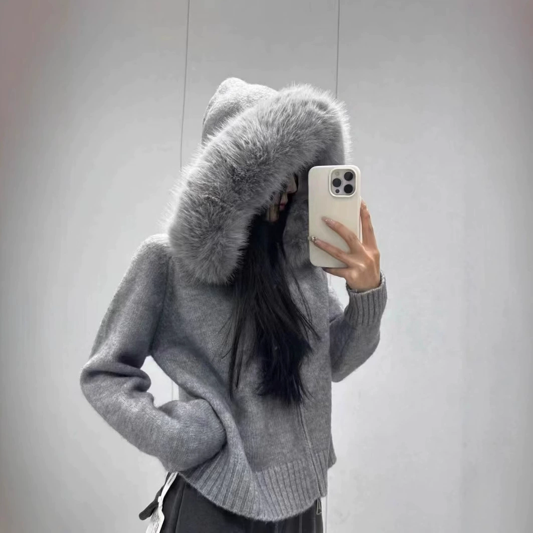 灰色绒边连帽针织外套,展示图1